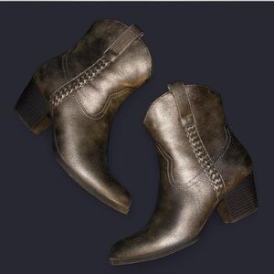 Women's Cowgirl Boots